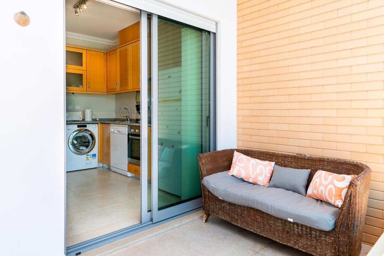 Sunny Villa Facing The Swimming Pool Fontainhas  Esterno foto